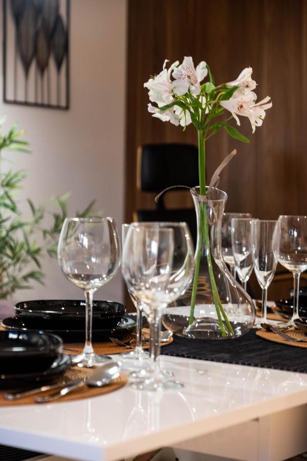 Smart Executive Apartment Красков Екстериор снимка