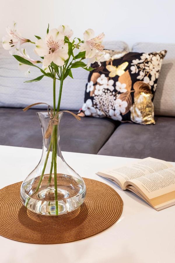 Smart Executive Apartment Красков Екстериор снимка